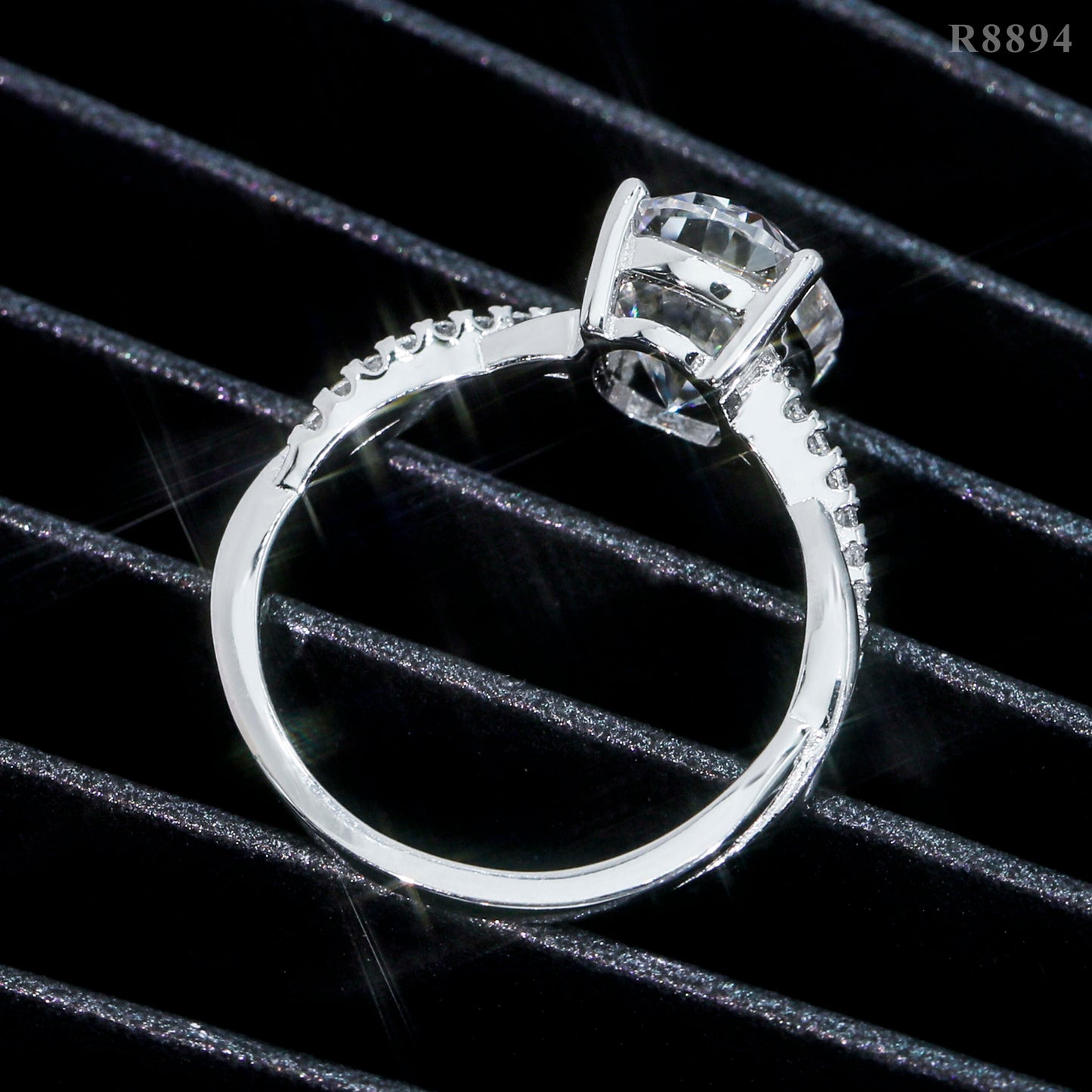 Luxurious Oval Cut