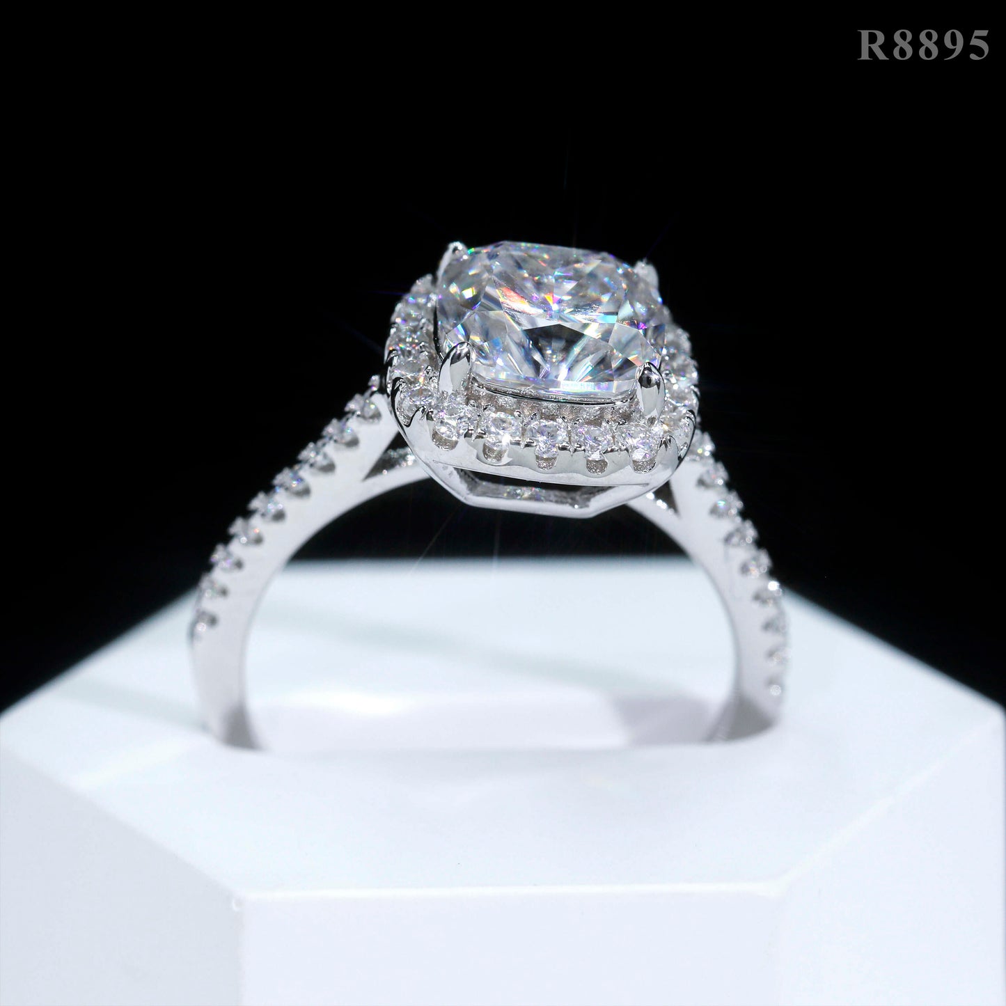 Luxurious Cushion Cut