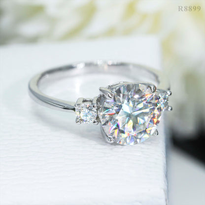 Luxurious Round Cut