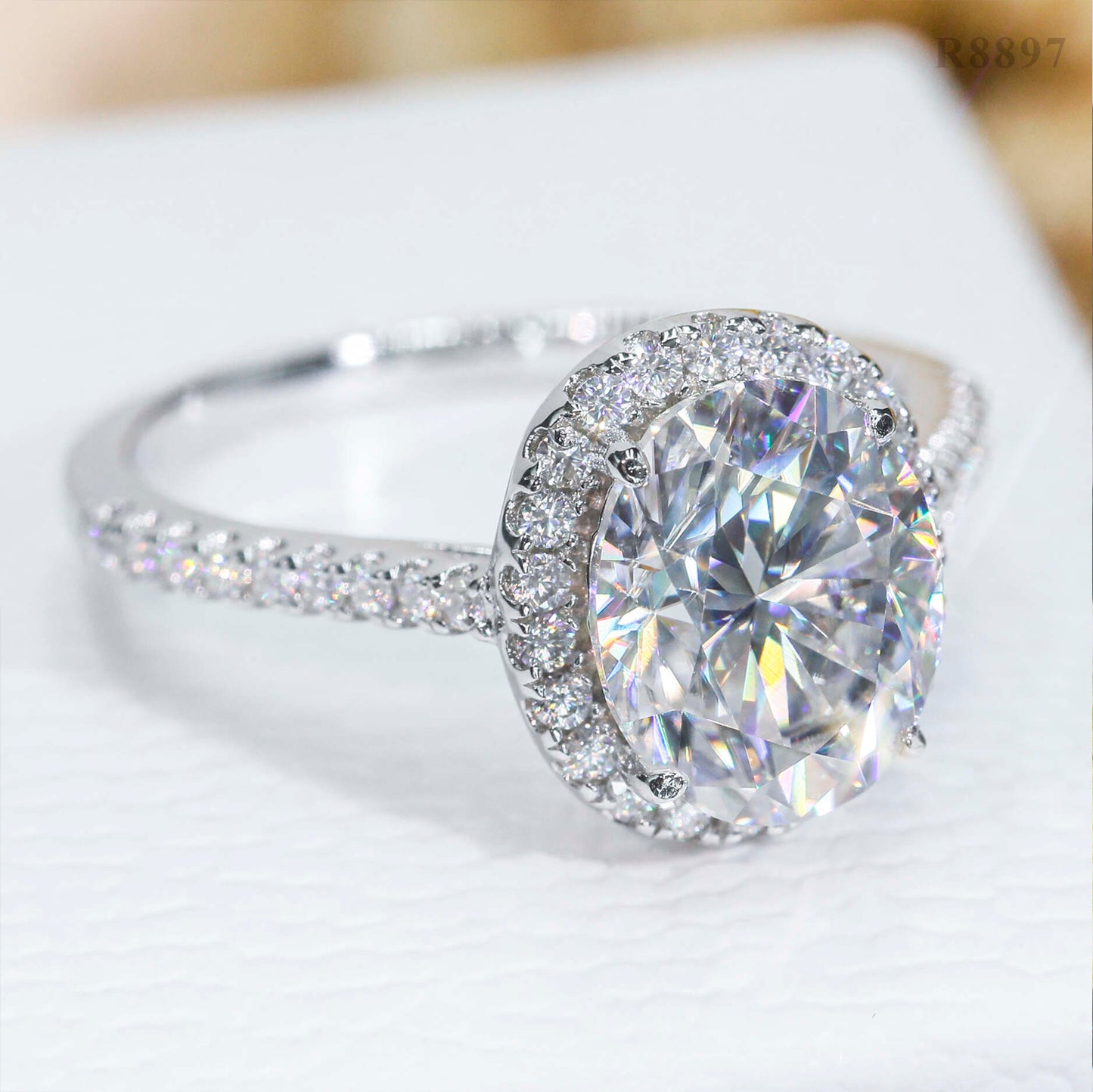 Halo Oval Cut
